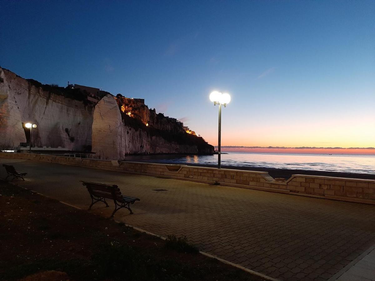 Appartamenti Euro'92 Vieste Bagian luar foto