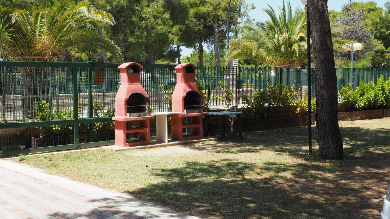Appartamenti Euro'92 Vieste Bagian luar foto